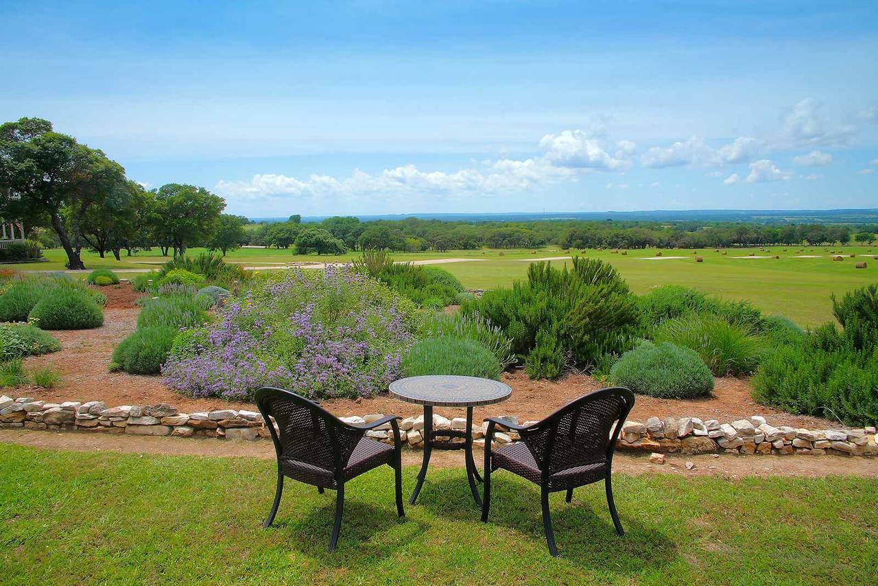 Rose Hill Retreat Aaa Four Diamond Inn Stonewall Exteriör bild