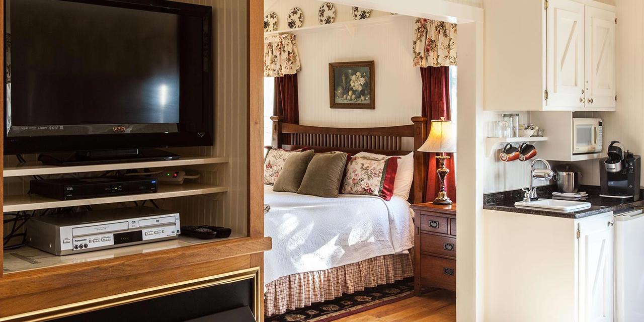 Rose Hill Retreat Aaa Four Diamond Inn Stonewall Exteriör bild
